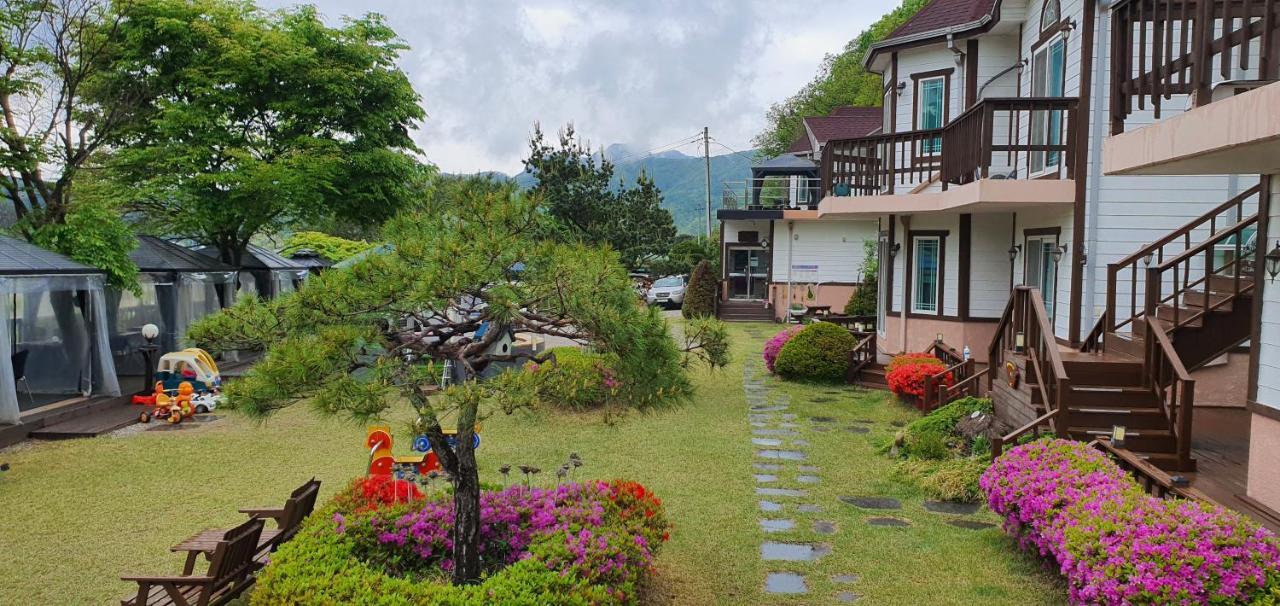 Forest Of Color Holiday home